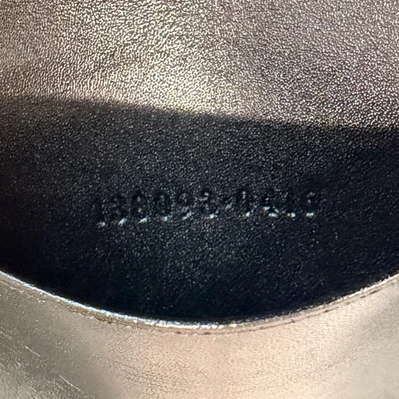 Gucci Diamanté 6 Ring Keycase - Picture 4 of 16